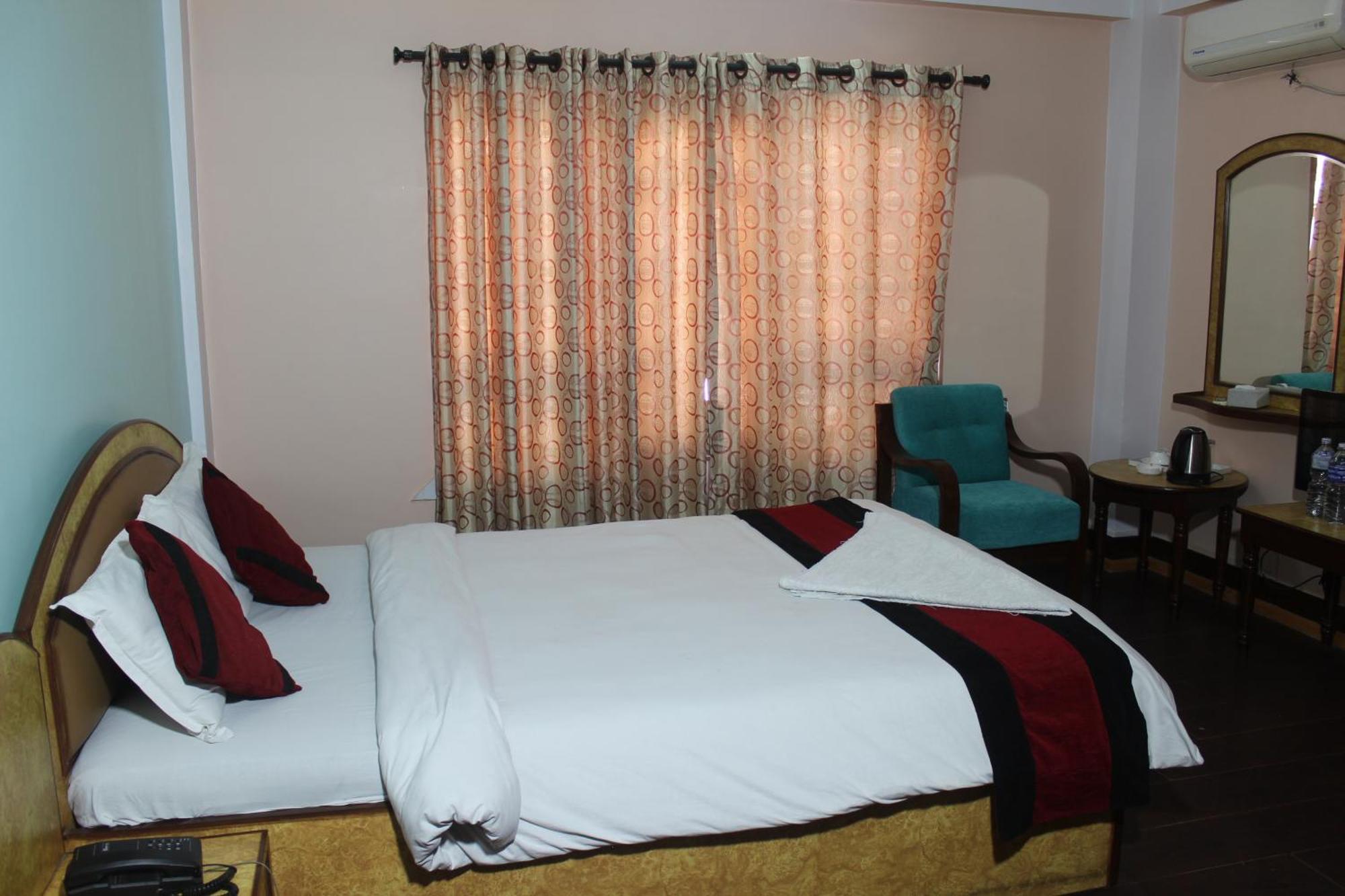 Hotel Happy Home or Mudkhu Durbar Kathmandu Buitenkant foto