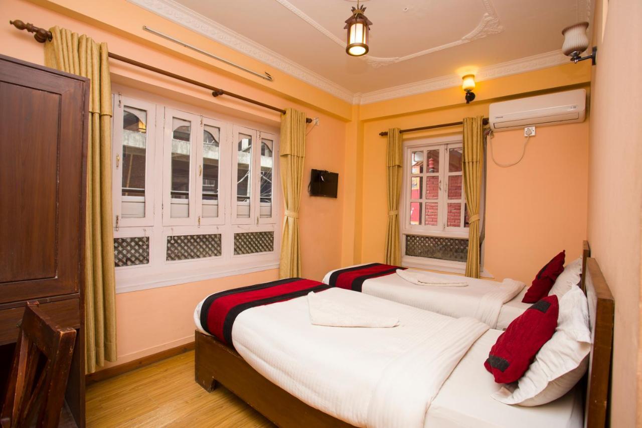 Hotel Happy Home or Mudkhu Durbar Kathmandu Buitenkant foto